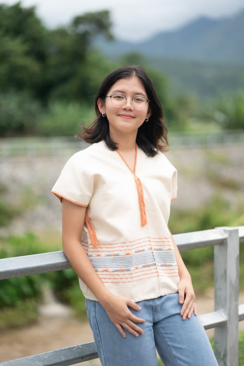 Outdoor portrait in flowing natural-fibre wrap skirt